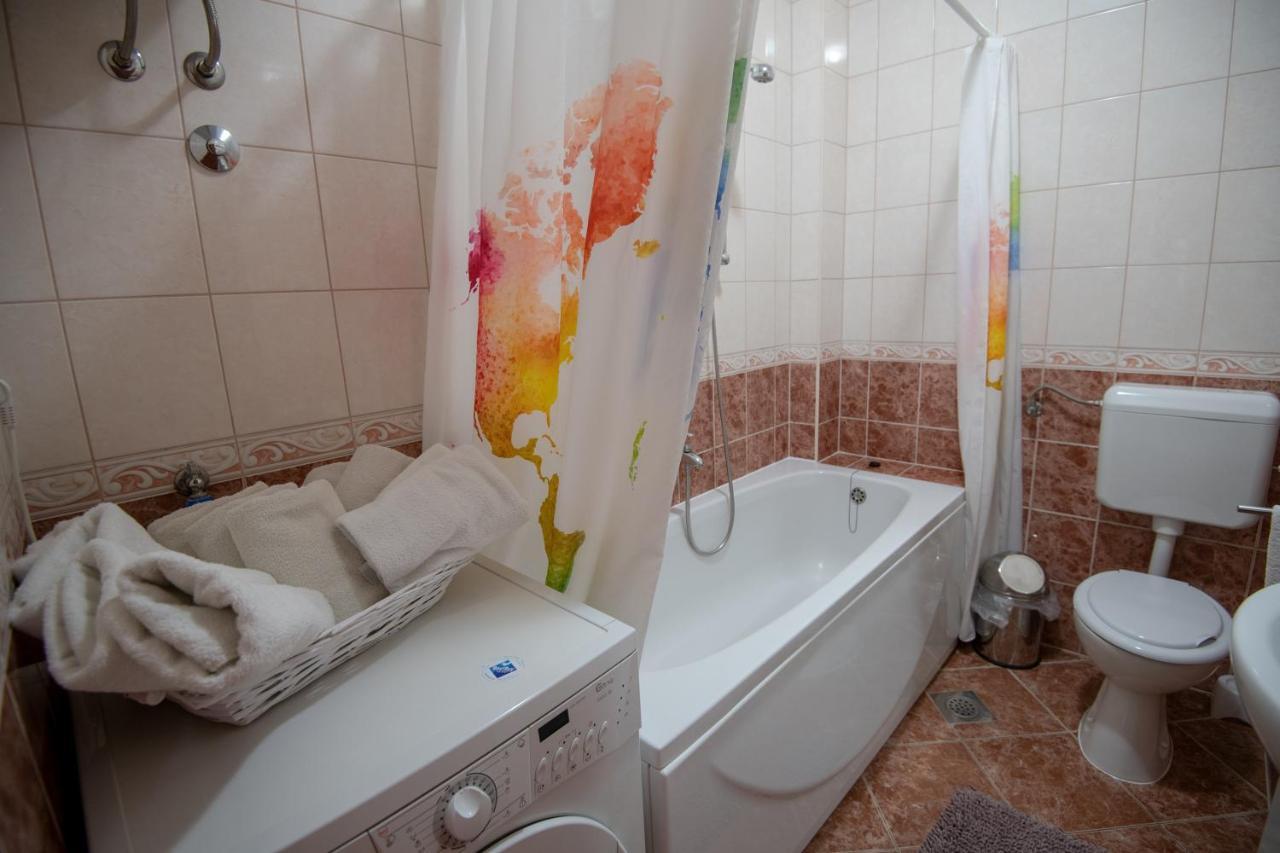 Apartments Mamut Trogir Eksteriør billede