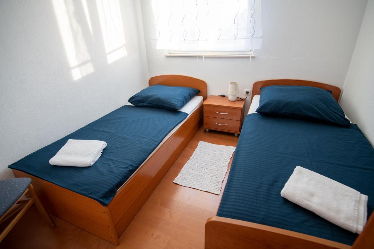 Apartments Mamut Trogir Eksteriør billede